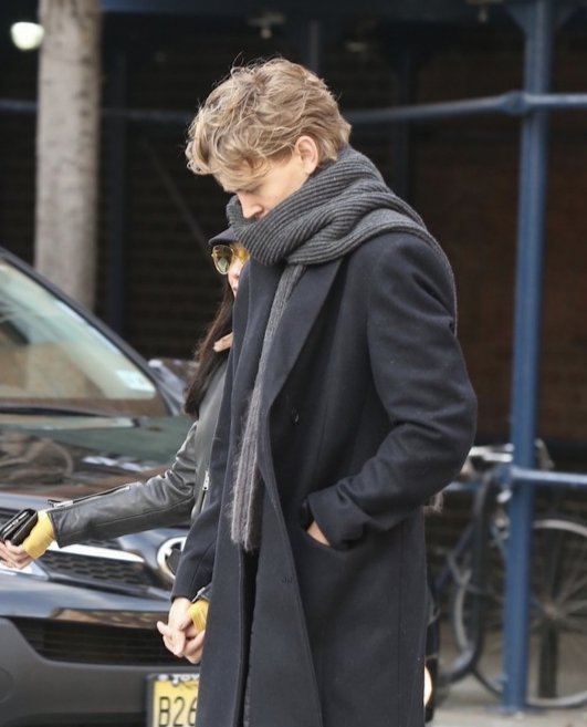 December 2nd 2017 - Austin Butler leaving a restaurant in New York