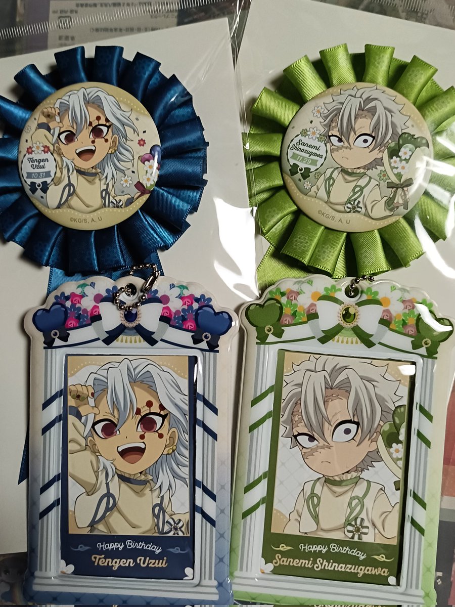 👹カフェいてきた♫ 今年も2人の誕生日期間に行くことができて揃ったよぉ😭