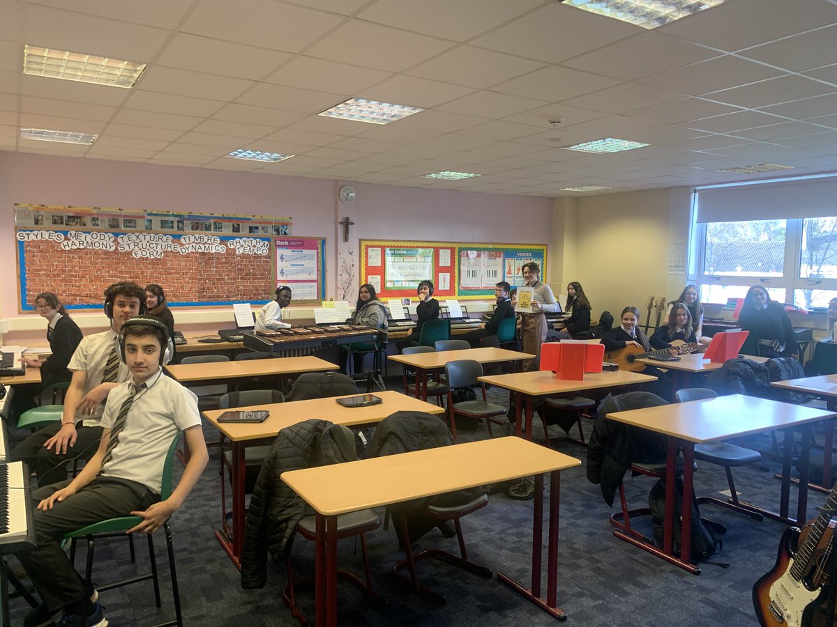 MrsRitchieSTA's tweet photo. Lots of hard work happening @StThomasAqSec today! #EthosWalk #BeCLEAR https://t.co/yW16I3OKES