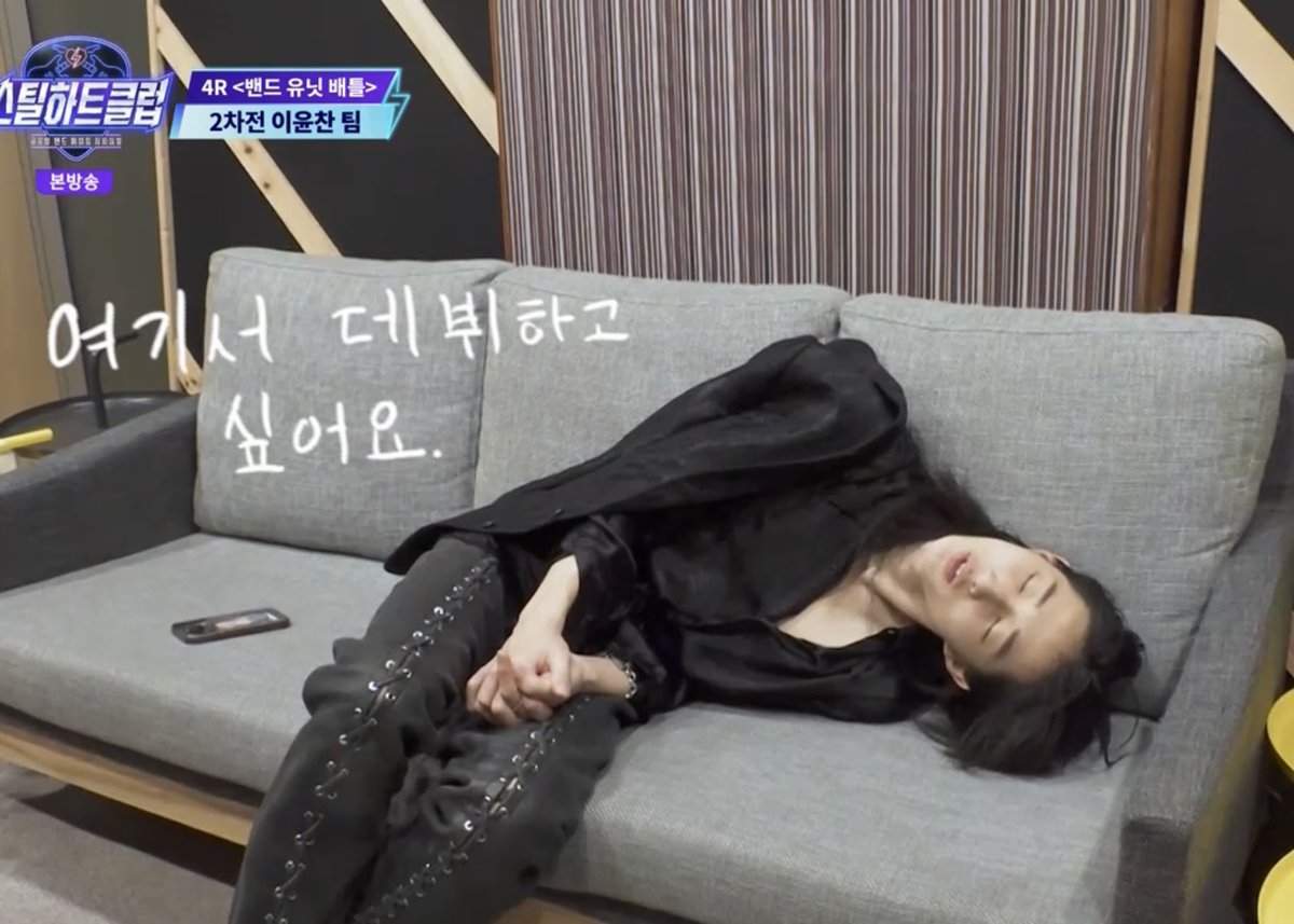 0o_8w's tweet photo. 무조건 이 아이 데뷔시켜야돼…. https://t.co/1luJw1rV1t