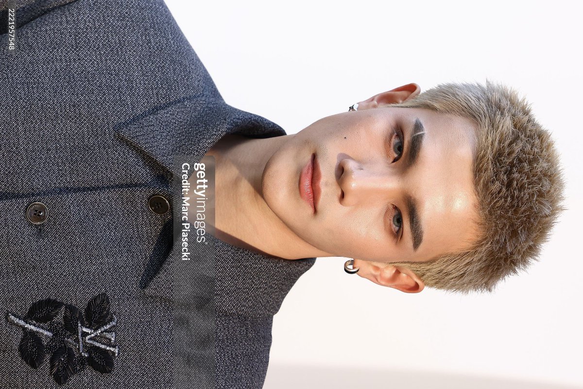 shei ★ tweet media