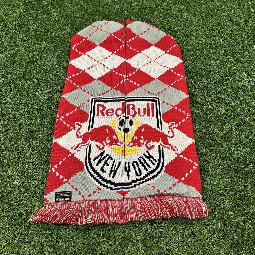 RBNYHelp's tweet image. 🎁12 Days of M+🎁
 
Day 2:       
- Winter Scarf
- Smart Notebook
- Team-Issued Training Shirt (#16)
- Oyongo Nameplate 
- Official MLS Ball (Auction)

Link: newyorkredbullsmembers.com/login