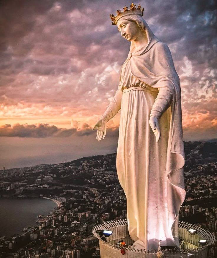 Sachinettiyil's tweet image. I have a deep admiration for the faith of Maronite Catholics in Lebanon and across the diaspora. They are the ones who have sent me the most invitations to visit their country. One day, we will certainly travel to Lebanon and pray at the tomb of St. Charbel.