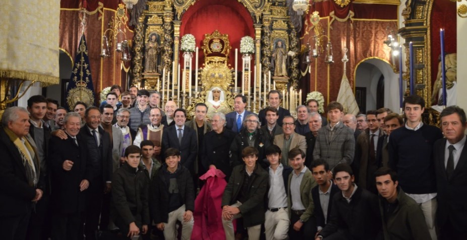 📝 ACTUALIDAD

👉 Misa de Acción de Gracias en la Hermandad del Baratillo
chicuelinasytafalleras.com/actualidad/mis… <a href="/FilibertoMtnez/">Filiberto</a>