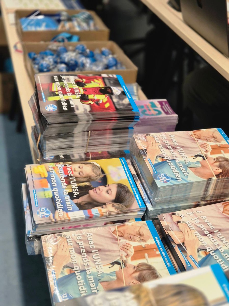 FedUNSATer's tweet image. Dernier Conseil Fédéral #UNSA Territoriaux avant de basculer sur #annee2026. 
Ordre du jour dense :
🗞 #actualite nationale,
🔧 Travaux fédéraux,
📊 Budget prévisionnel,
🗳 Élections professionnelles...
Et distribution de calendriers et goodies aux structures présentes !