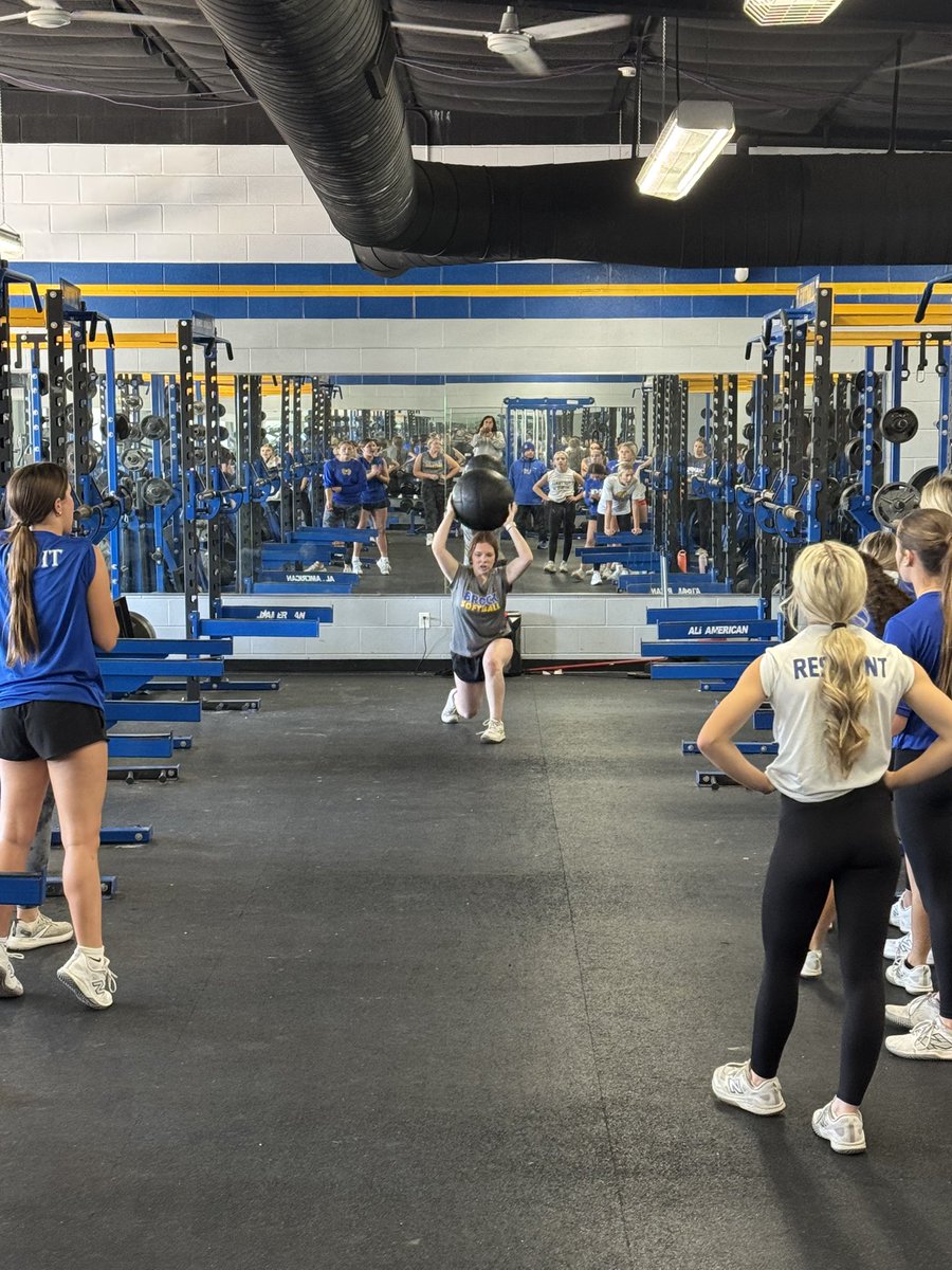 BrockSoftball's tweet image. Iron sharpens iron!!!!
#NoExcusesDoTheWork
#TEAMe