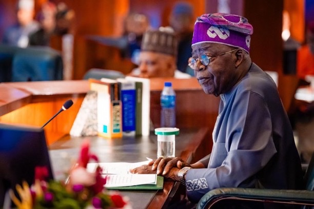 NigeriaStories's tweet photo. BREAKING: President Bola Tinubu today in Abuja, donated N200 million to the Nigerian Legion, assuring that the government will give more attention to the well-being of the military, injured officers, and the families of fallen heroes. https://t.co/lZaAqqXlLD