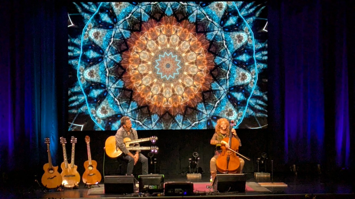Our December CO Concerts are HERE, and some tickets are still available!
Details are on acousticeidolon.com/tour-dates/

12/5/25 - Loveland, CO at Rialto Theater
12/6/25 - Denver CO at Swallow Hill
2/21/26 - Colo Spgs at Glen Eyrie Castle
Photos by Sarah Lincoln - mailchi.mp/acousticeidolo…