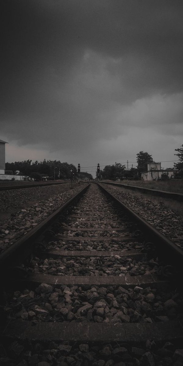 #ميزانيه_السعوديه2026
#محمد_بن_سلمان_جزل_المزايا 
#السعوديه_عمان 
#مساء_الخير 

"الطريق طويل "

اختر من لا تمل رفقته 

لان الرفيق أهم من الوجهه نفسها