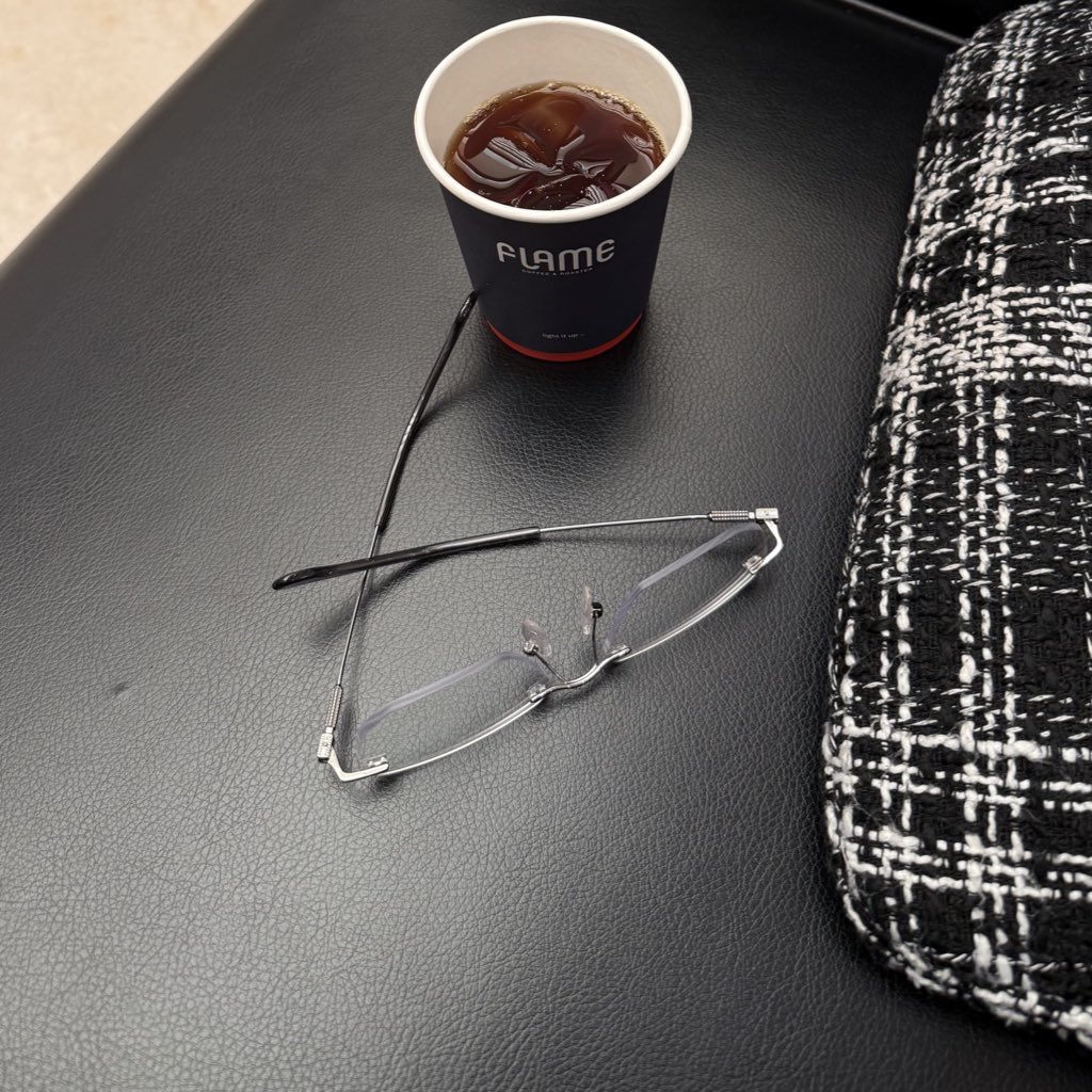 ٧٩ (@iiqn_9) on Twitter photo 