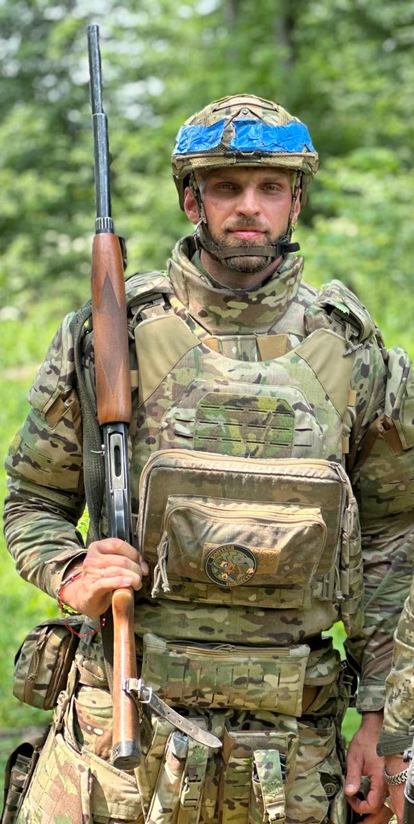 dzygaspaw's tweet image. Hello! I’m Volodymyr, an engineer serving in Ukraine’s Armed Forces since 2008. Many of you have supported my work through the Dzyga’s Paw Foundation, and I’m deeply grateful for that.

Today, I want to explain how the war has changed since 2022, and why interceptor drones have…