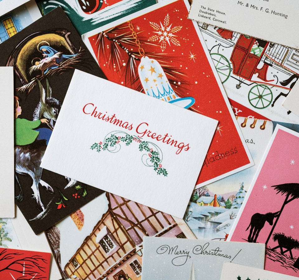 PrintThreeHQ's tweet photo. 🎄 Holiday marketing made easy!

 Flyers, menus, signage, and gift cards — we’ll help your brand shine bright this season. Fast, local, and beautifully printed.

#PrintThree #HolidayPrinting #ShopLocal #CanadianBusiness https://t.co/5szeaioZkB