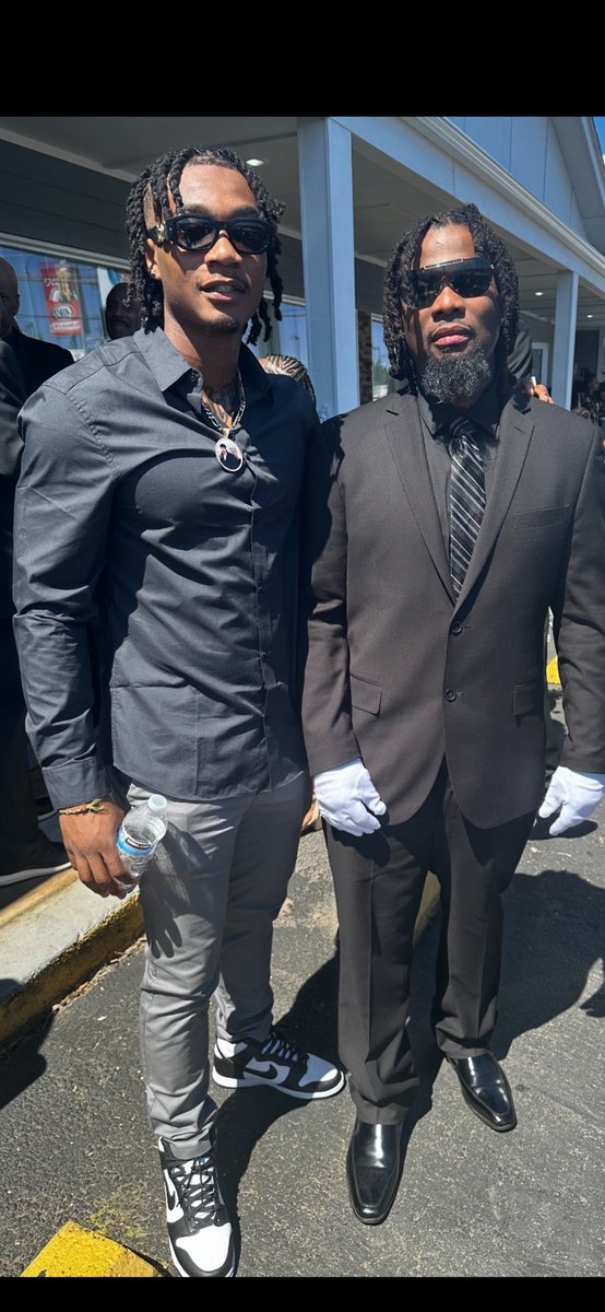 corey sampson tweet media