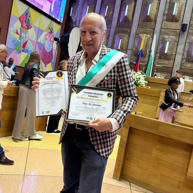 Elhombrecreador's tweet image. EMERGER DE GANADORES &quot;Emerging Awards&quot; Proceso de seleccion de Adinkra para merecedores de la ESTRELLA DE LA GRANDEZA impuesta en la Asamblea Departamental compartida por el Dr Paco de America, actual Embajador de la Cultura con los Medios  TELEANTIOQUIA, TELEMEDELLIN Y TELEVID