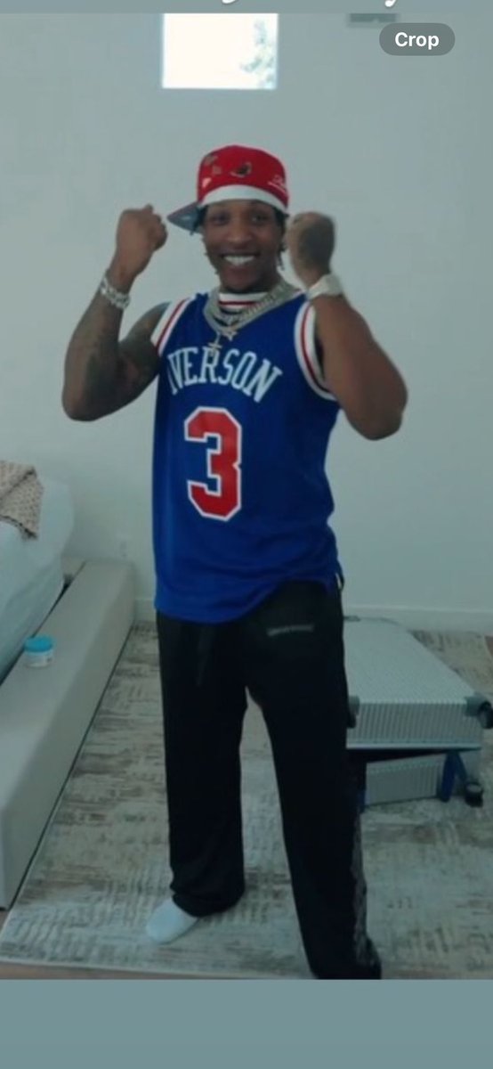 reverse_yes's tweet photo. they added this mf to fortnite not carti 😭 https://t.co/eEUWS9robb