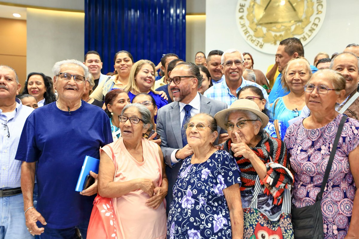 Ernesto Castro tweet media