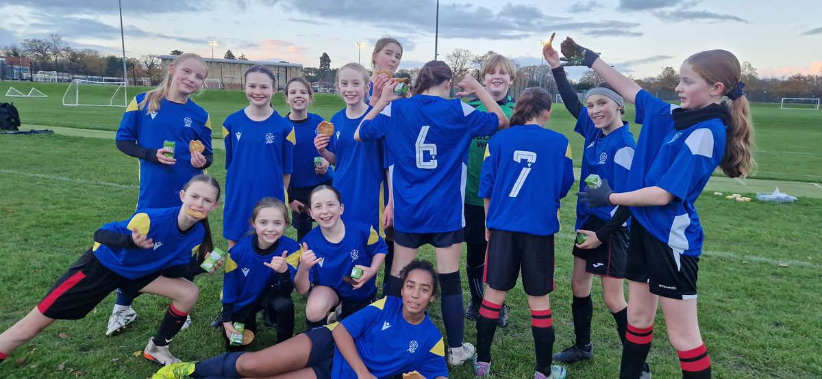 Bullers Wood Girls PE tweet media