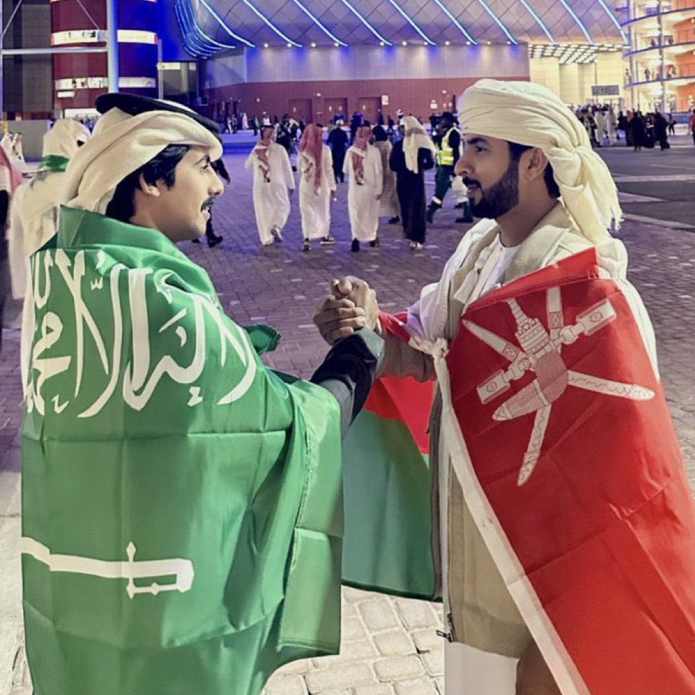 مباراة كبيرة جمعت بين أهلنا وأحبابنا السعودية وعُمان.. ألف مبروك للجمهور السعودي وهاردلك لأهلنا في عُمان وتعوّضونها باللياي إن شاء الله. 

الفريقين قدّموا مباراة ممتعة وجميلة تستحق الإشادة. ⚽🇴🇲❤️🇸🇦

#السعوديه_عمان 
#كأس_العرب2025 
#كأس_العرب