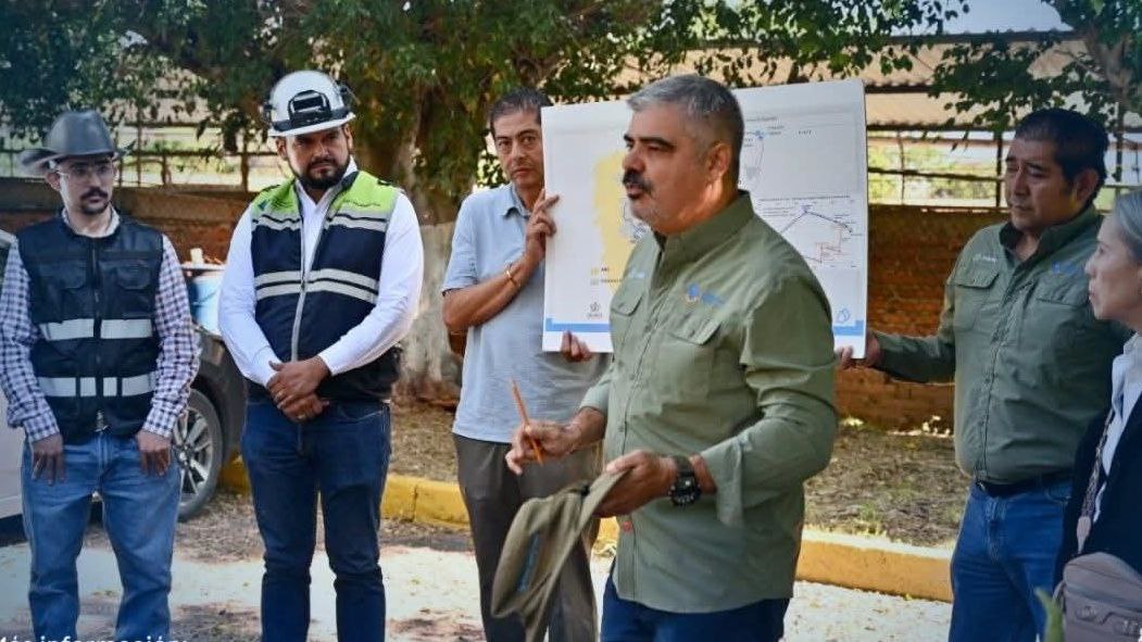 DEPACHECOS's tweet image. El #SIAPA: UN PANTANO BAJO LOS PIES 

El organismo operador del agua admite lo que durante años negó: su infraestructura está corroída, su red envejecida y su capacidad administrativa, paralizada. 

mesaderedaccion.com/el-siapa-un-pa…