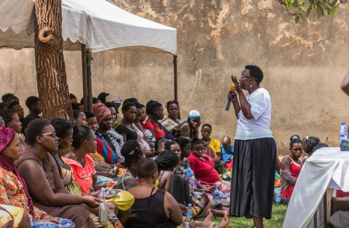 Community women are essential actors in climate-resilient peacebuilding.
The Review emphasizes the need to:
Build women’s capacity for dialogue &amp; resource dispute resolution

Source: Navigating the Intersection of Gender, Climate, and Security: A Call to Action for Stakeholders.
