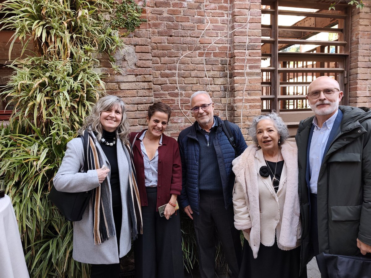 Enhorabona als projectes guanyadors #LaCiutatProactiva 2025, la ciutat que ens cuida 🍾🥂👏👏👏😉

📍 #CalAlier #Barcelona

#SherpaAlzheimer
#CUIDAT
#SENECTA
#CohabitemBCN
#Projecte55+
#ClmBE

#BitHabitat #KUVU #FundacióPasqualMaragall #CeliaHil