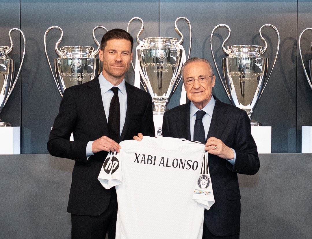 FabrizioRomano's tweet photo. 🚨🎸 Xabi Alonso asked where’s his promised ‘rock and roll’ football: “We play football… and these players always try to give the maximum”.

“The demand is to give a higher level in the next match”. https://t.co/AUIlc0ARhd