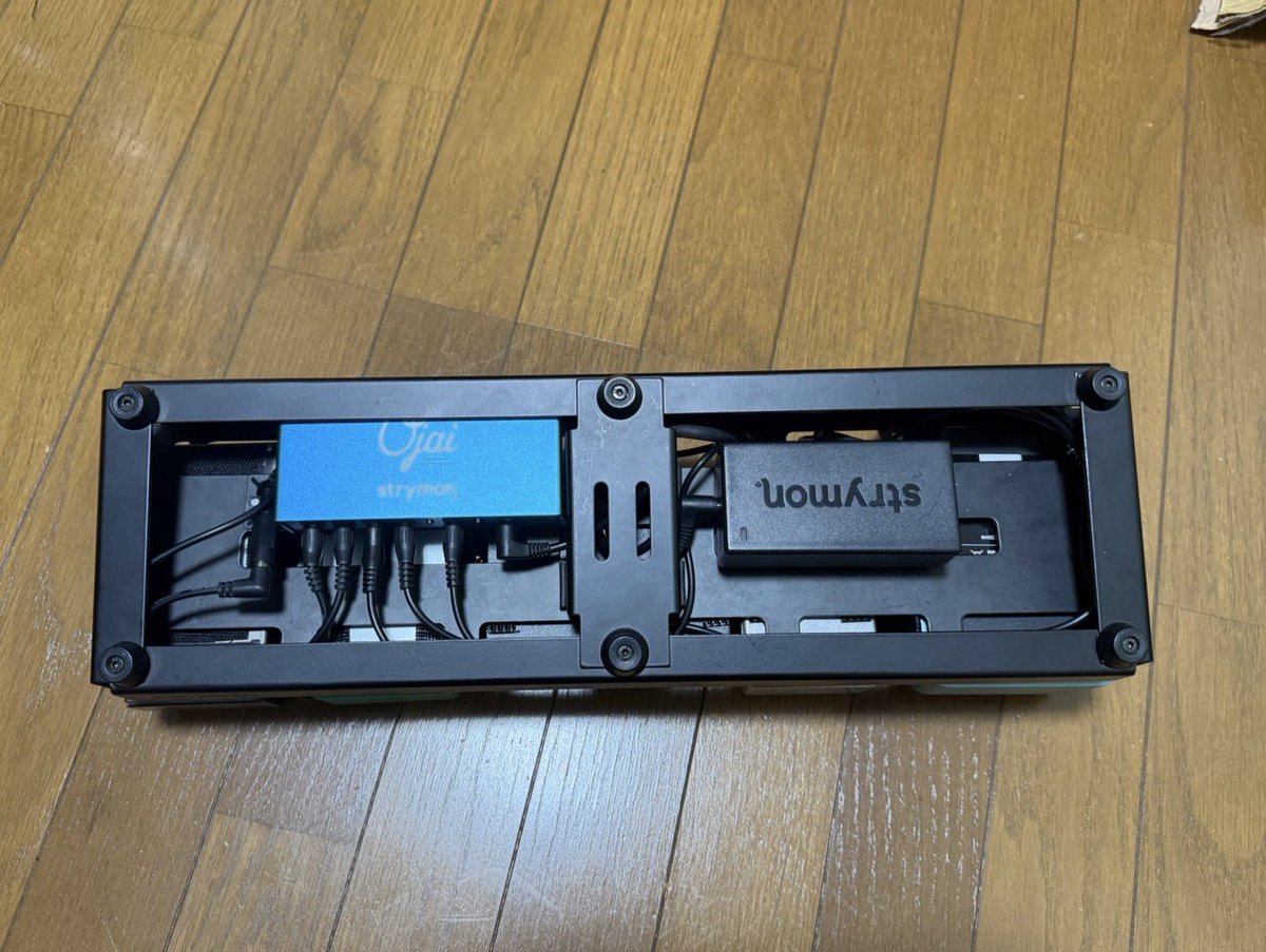 メインボードとサブボード
漸く一区切りや…

thx
<a href="/efmaniac/">魔法の箱研究所</a>
<a href="/UMA_sound/">UMA sound works</a>
<a href="/kazunyan_gt/">カヅキ</a> 
<a href="/ShutterHey9/">Shutter Hey</a> 

 #エフェクターボード2025冬