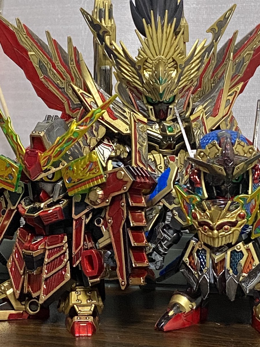 #お前らのSDガンダムを掲げよ