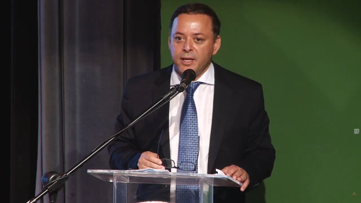 "La seguridad pública es un desafío que debe ser compartido entre los tres niveles de gobierno y la sociedad. Es la base de todas las políticas, porque sin seguridad pública no hay desarrollo económico. Sin seguridad pública no hay derecho a la ciudad."
