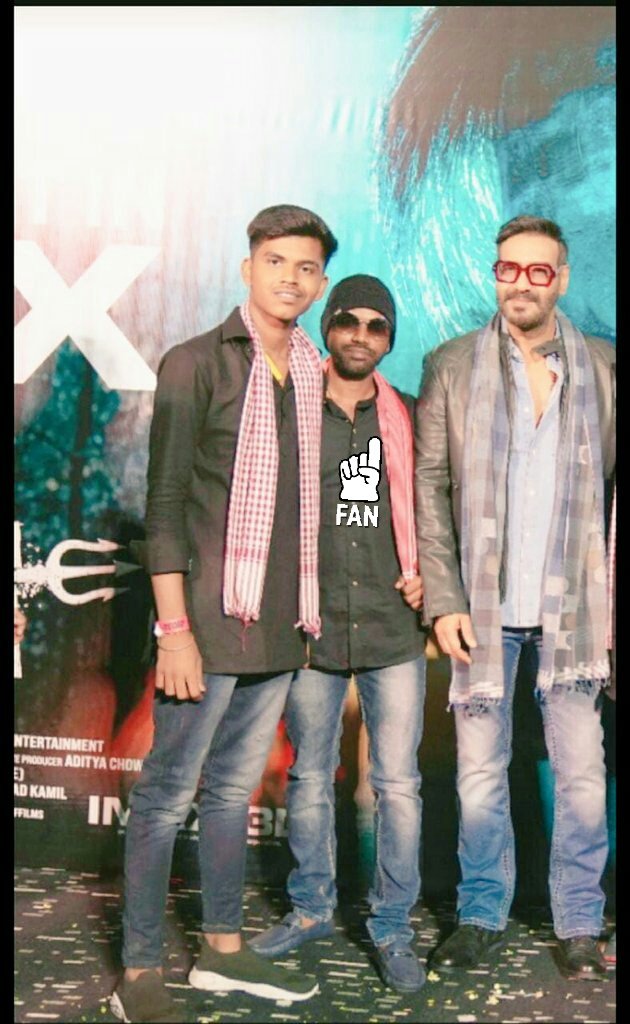 VTandesh's tweet photo. Hello Ajay Sir, today is my birthday. I want you to wish me a happy birthday and give me your blessings.
@ajaydevgn @itsKajolD https://t.co/S3KuuZnHBe