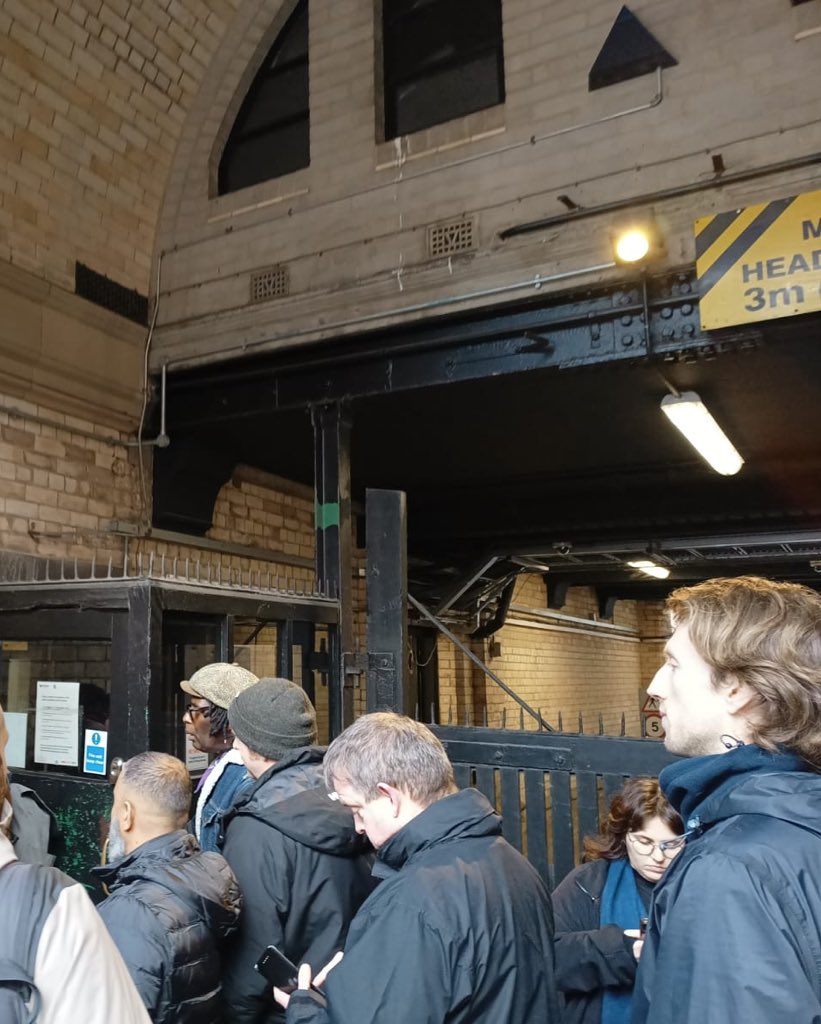 Unite For A Workers' Economy tweet media