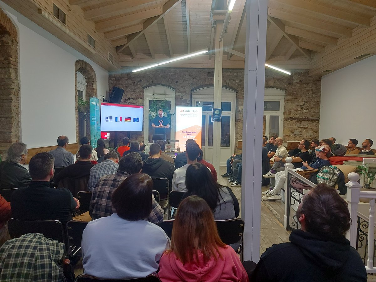 christianliebel's tweet image. &quot;A truly European meetup.&quot; 🇪🇺 Next stop: @AngularAthens. This was my final talk of the year, right in the historic center of #Athens. @Jean__Meche from France 🇫🇷 and I from Germany 🇩🇪 met in Greece 🇬🇷 to share the latest insights about #Angular &amp;amp; #WebAI with the local community.