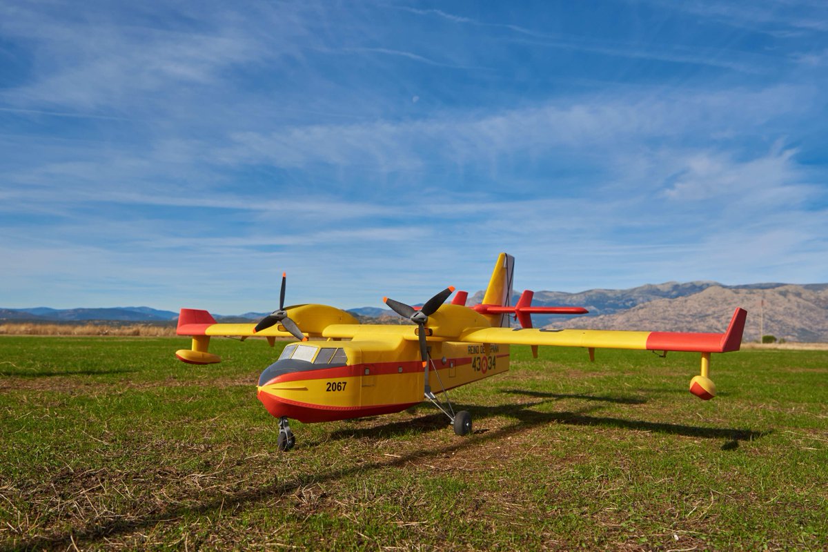 Cults3D's tweet image. ✈️  CANADAIR CL-415 • 3D files
➡️ Download 3D print model: cults3d.com/:3733543
💡 Designed by katraska
#3DPrinting #3DPrinter #Printable #STLfile