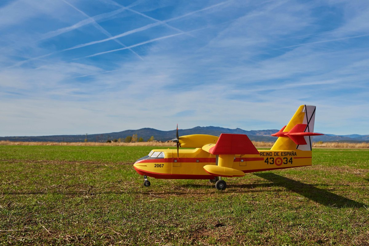 Cults3D's tweet image. ✈️  CANADAIR CL-415 • 3D files
➡️ Download 3D print model: cults3d.com/:3733543
💡 Designed by katraska
#3DPrinting #3DPrinter #Printable #STLfile