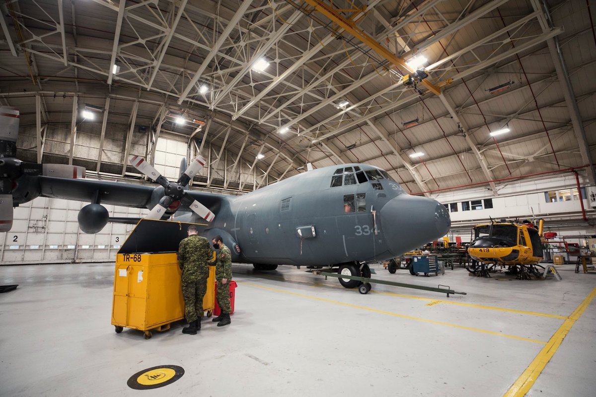 Avionics Systems Technicians install, test, and maintain the complex avionics and electronics systems that form the nerve centre of our aircraft, ensuring they're serviceable and safe to fly. Learn more and apply: forces.ca/en/career/avio…