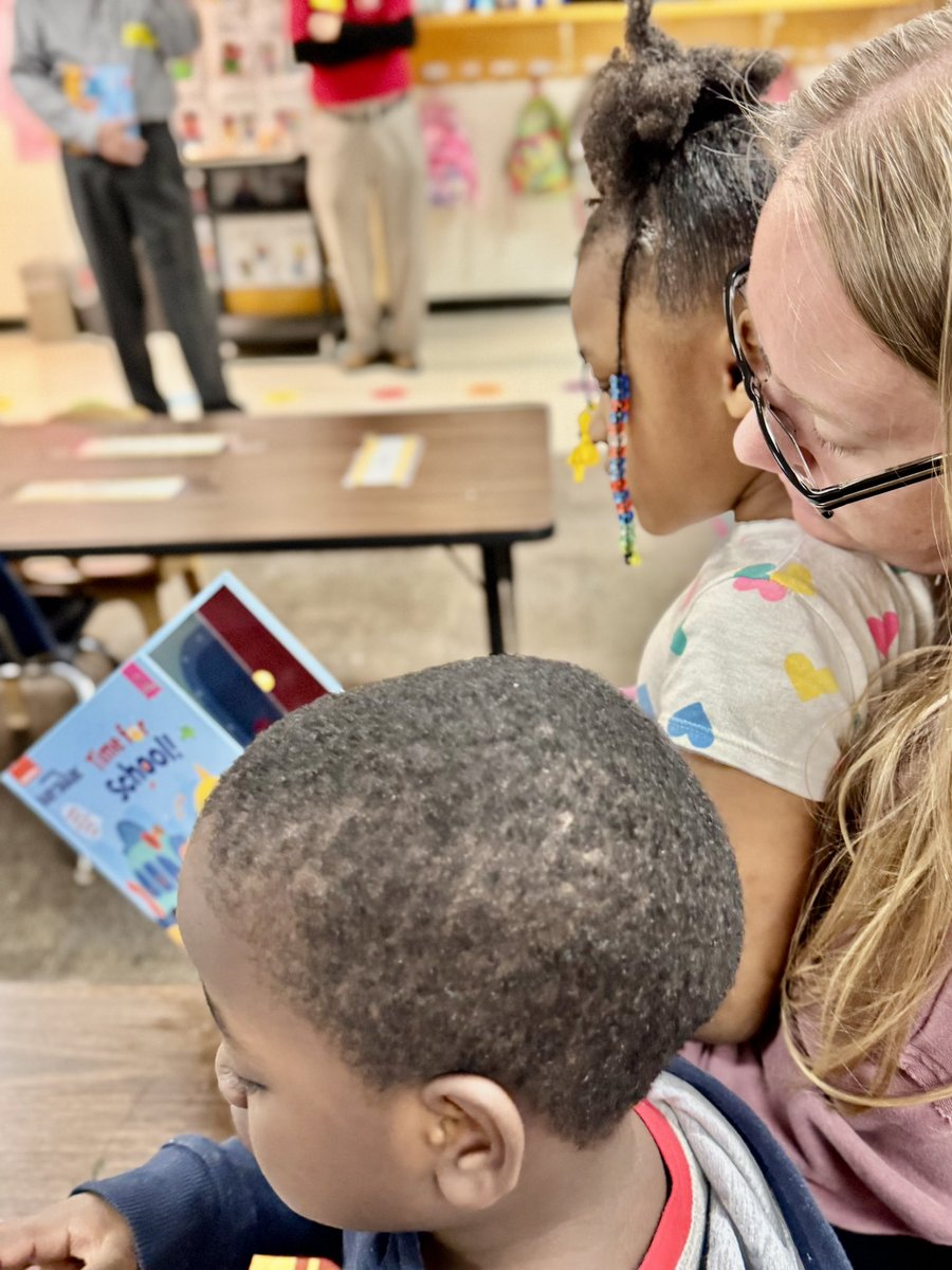 RCPS_EarlyLearn's tweet image. “Readers today, leaders tomorrow! 📚✨ Rockdale County students are turning pages into possibilities with #ReadToLead.”
#kiwanisclub #kiwanis #readerstoleaders #pat #dph