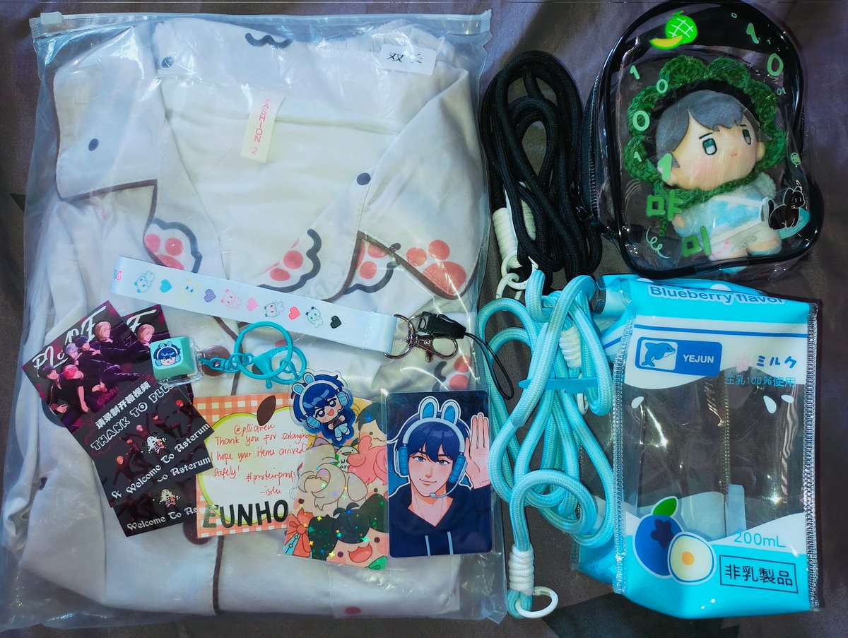 plliaveu's tweet photo. ••°•→ happy mail 💌 from: @proteinpasabuy
thank you po so much again mx ishi always omg bet na bet yung pajama 😭✨ (ubos agad yung snacks) ෆ╹ .̮ ╹ෆ eunho pajama cosplay na ituuuuu 🫶🏻🫶🏻
#proteinproofs | #pllingera_feeds https://t.co/xgTuZZma1S