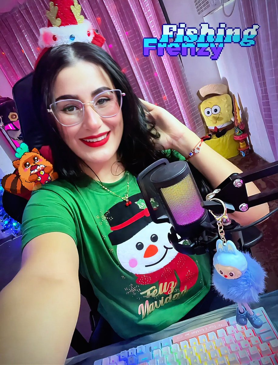 Buenos días muchachones💚🎄
Hoy amanecimos super navideñas pero con toda la  energía positiva de siempre 🥰 

Ven ya comenzamos disfrutemos juntos de las aventuras de <a href="/FishingFrenzyCo/">Fishing Frenzy</a>  y las Arenitas de <a href="/AxieInfinity/">Axie Infinity</a> ✨ la pasaremos increíble🎣💙
twitch.tv/kar3ncit4x