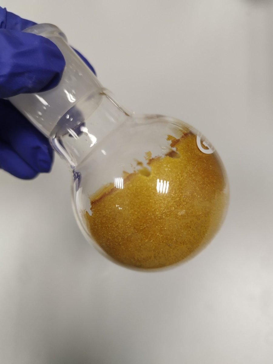 The dream of the alchemists: to create “gold.”