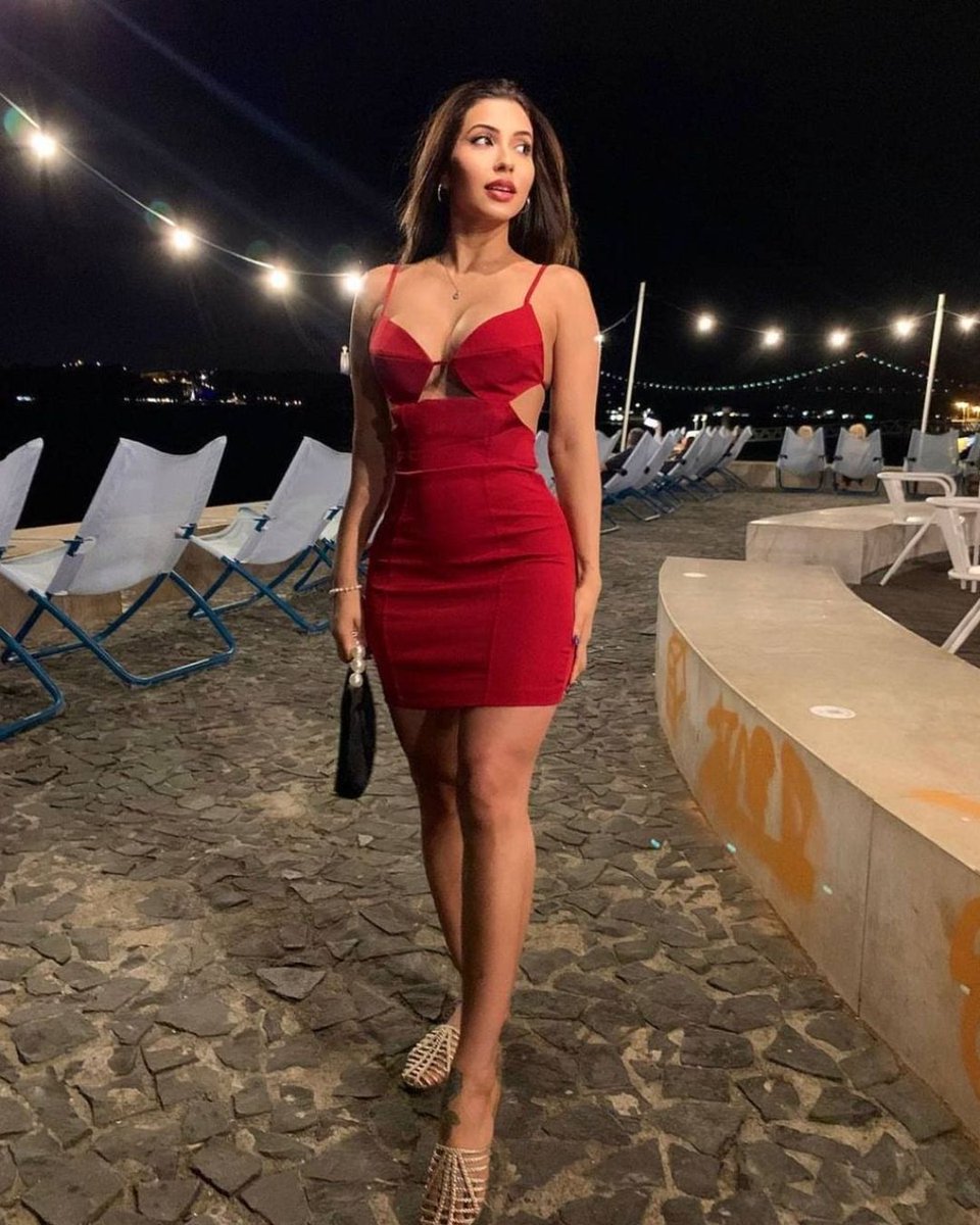 WomenRussians's tweet image. Feeling cute, might delete later 😇✨ #JustMe