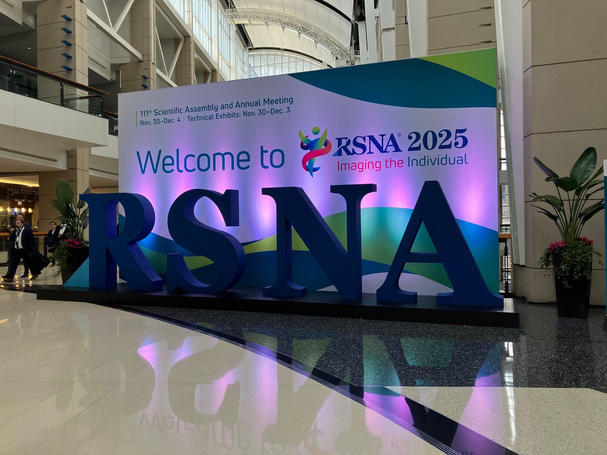 ChavanMD's tweet image. Excited to be in Chicago for #RSNA2025! Some great talks from @UMichRadiology and @UMichVIR faculty!