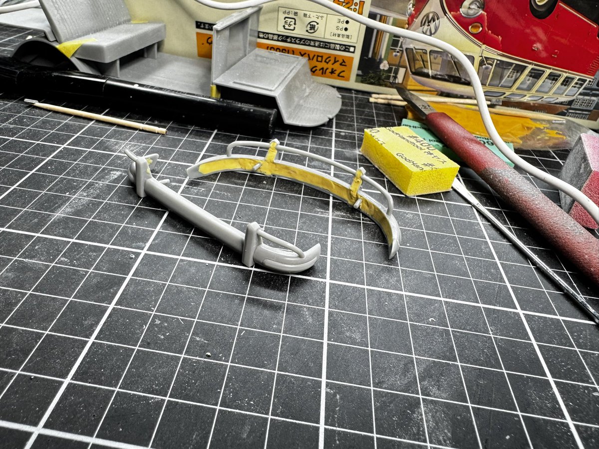 DB_modeler2nd's tweet image. #毎日模型生活2025
12/2
バンパーのパーツ全然忘れてた🫠
彫り直してヤスってパテで埋める！