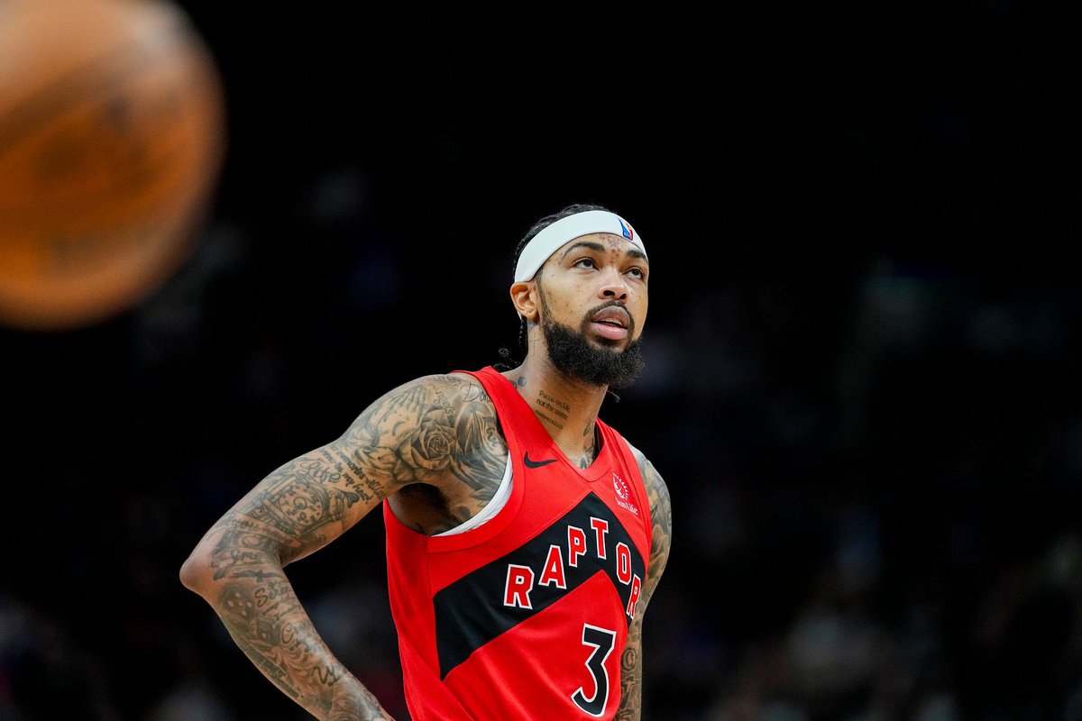 CallingOurShot's tweet photo. My Favorite OVER Tonight! 🏀

Brandon Ingram o23.5 Points (-120)

Playable at 24.5 for 1 Unit. Ingram is coming off a dud, scoring only 11 Points vs. NYK in a blowout loss. Expecting a strong bounce-back vs. Portland, who allow the 2nd most PPG in the Mid-Range where Ingram loves to operate. Elite Volume, averaging 20+ FGAs in his last 4 games without Barrett. Great spot to drop 25+.