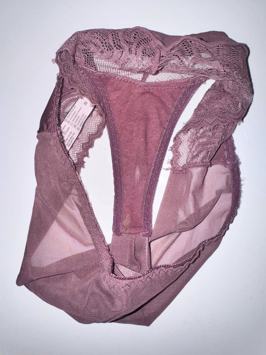 AVForYou tweet media