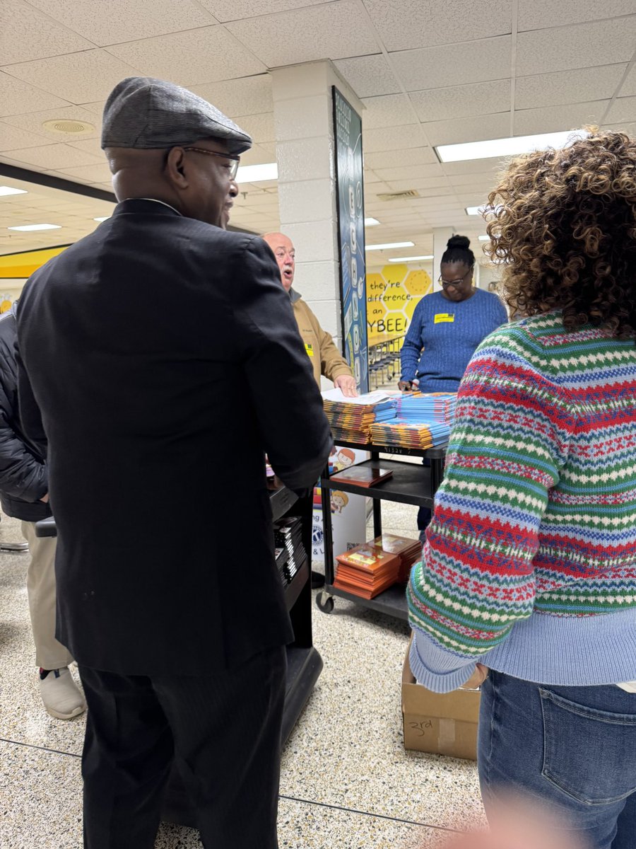 RCPS_EarlyLearn's tweet image. “Readers today, leaders tomorrow! 📚✨ Rockdale County students are turning pages into possibilities with #ReadToLead.”
#kiwanisclub #kiwanis #readerstoleaders #pat #dph