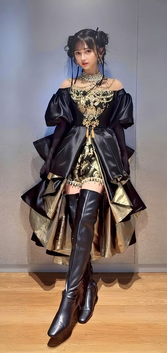 乃木坂46 久保史緒里ちゃんの卒業コンサート衣装デザインが良すぎて