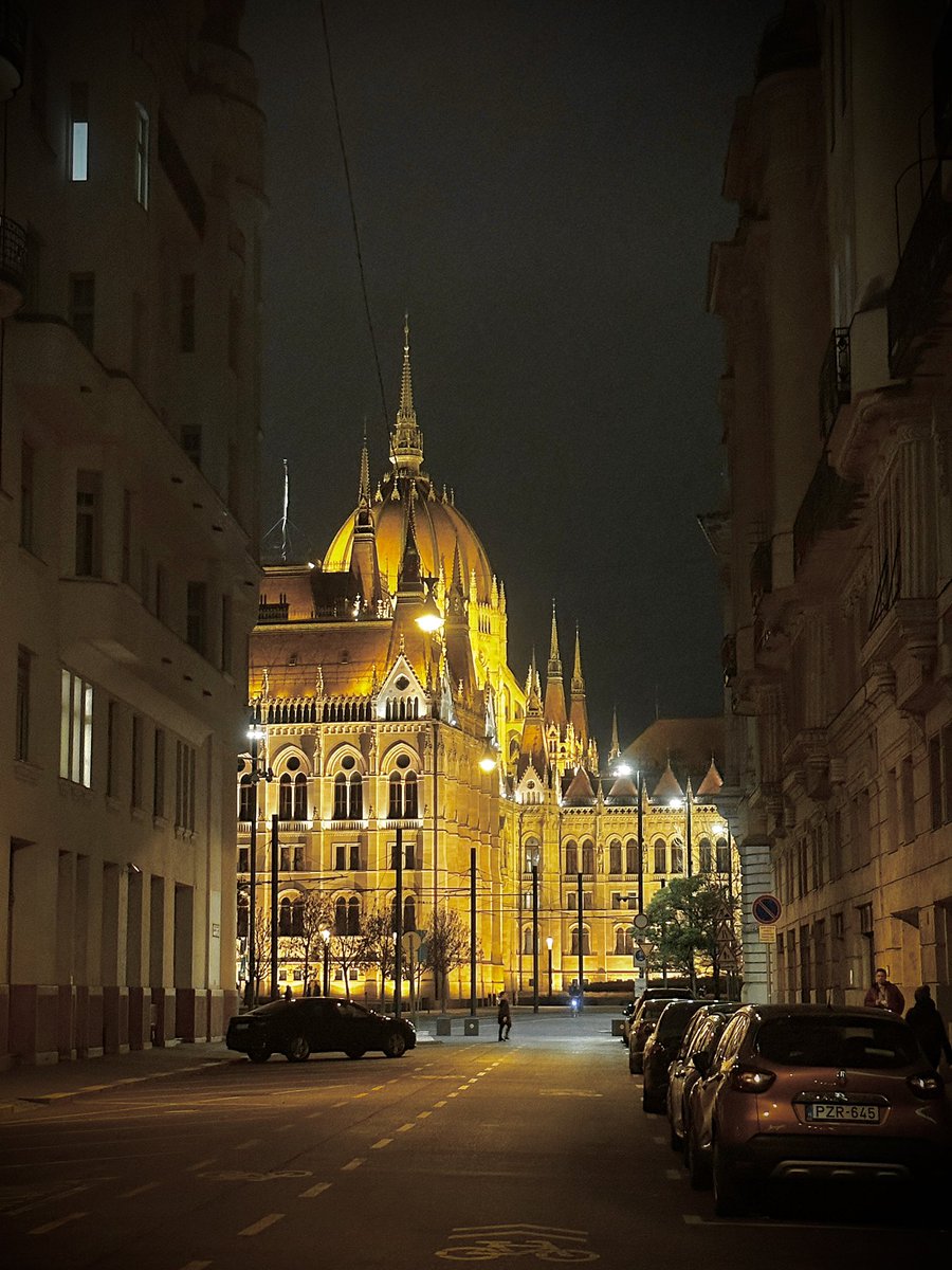 Amy Bateman tweet media