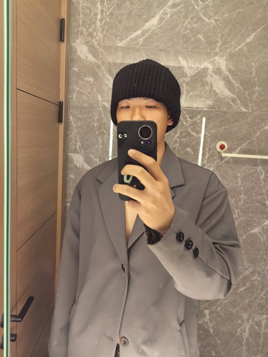 因为养胃被迫4i上瘾 tweet media