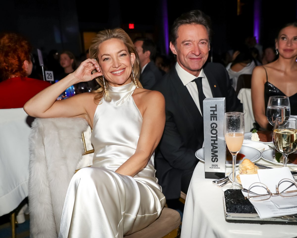 DailyHQCeleb's tweet photo. Kate Hudson attends the 35th Gotham Film Awards at Cipriani Wall Street on December 01, 2025 in New York City!! #KateHudson 

18 HQs: https://t.co/uCFcwvLbgz https://t.co/HGedcSPXFc