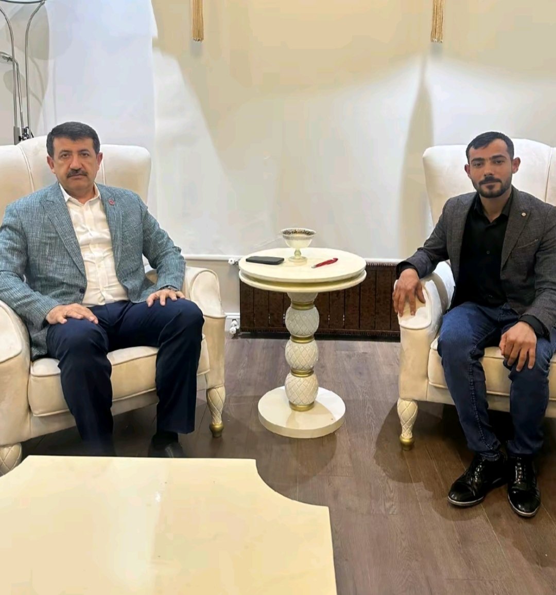 Yeniden Refah Partisi’nde Genel Başkan Danışmanlığı görevine getirilen' 
 Sayın Mehmet Ekinci’yi tebrik ederim'

<a href="/MehmetEkinci63/">Mehmet EKİNCİ 🇹🇷</a> <a href="/rprefahpartisi/">Yeniden Refah Partisi</a>